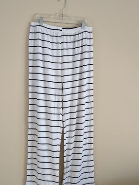 Large Savi Mom Black And White Striped Pull-On Sleep Pants